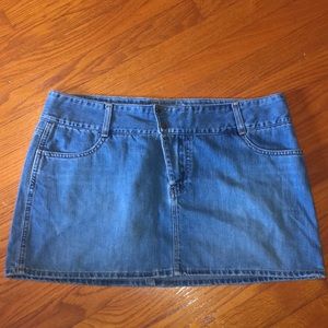 Old school American Eagle jean skirt